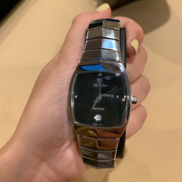 Beautiful never worn Croton watch!